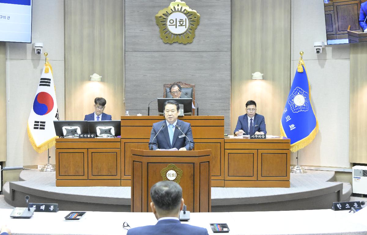 제304회 순창군의회 임시회 개회 첨부이미지 : 2. 5분 자유발언(조정희의원).jpg